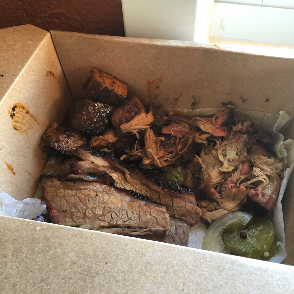 Two Scotts Barbecue 10 Photos Barbeque 536 Leonard St NW Grand