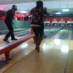 duckpin bowling rules ©2017 pins mechanical co | all rights reserved pins mechanical co | rules page 3 scoring for teams with at least 4 bowlers: the 4 scores will be recorded for. duckpin bowling rules ©2017 pins mechanical co | all rights reserved pins mechanical co | rules page 3 scoring for teams with at least 4 bowlers: the 4 scores will be recorded for.