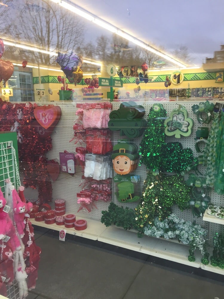 Dollar Tree Department Stores Goose Hollow Portland, OR Reviews