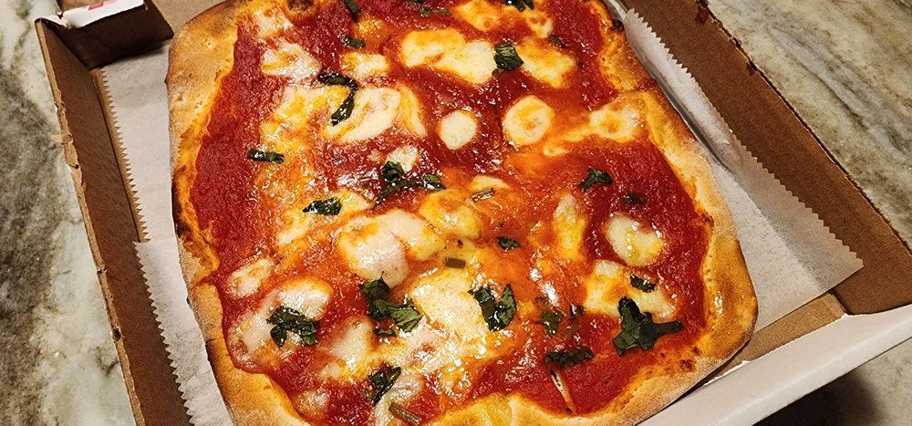 Rocco's Pizza