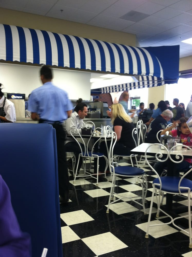 Leatherby's Family Creamery Leatherby's Family Creamery