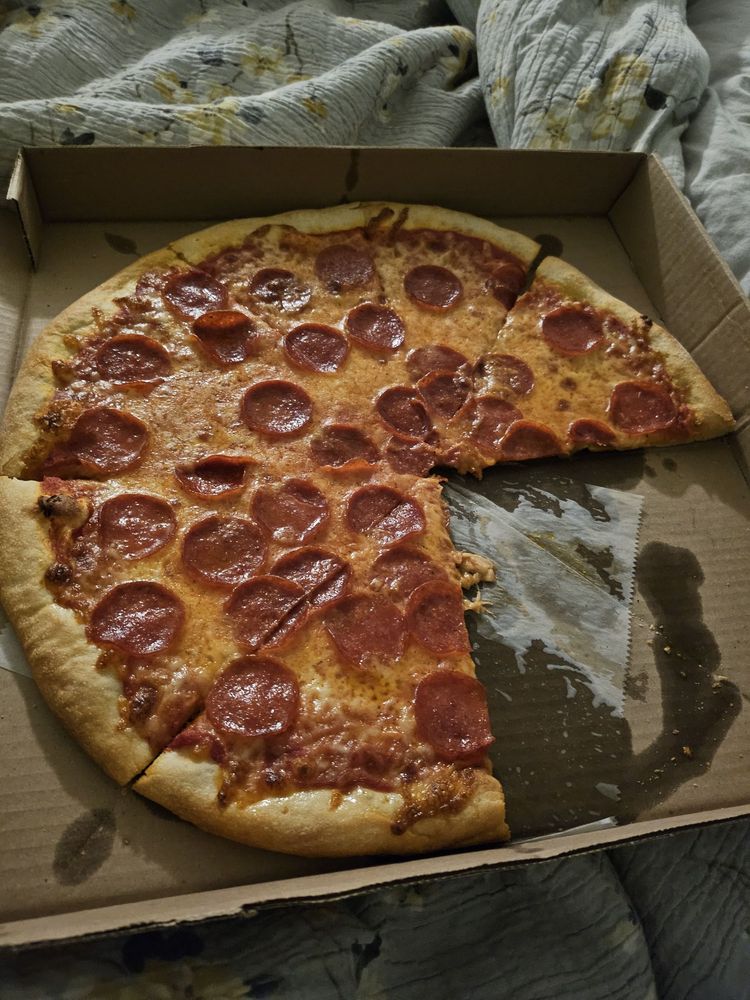 Pizza Al Bacio