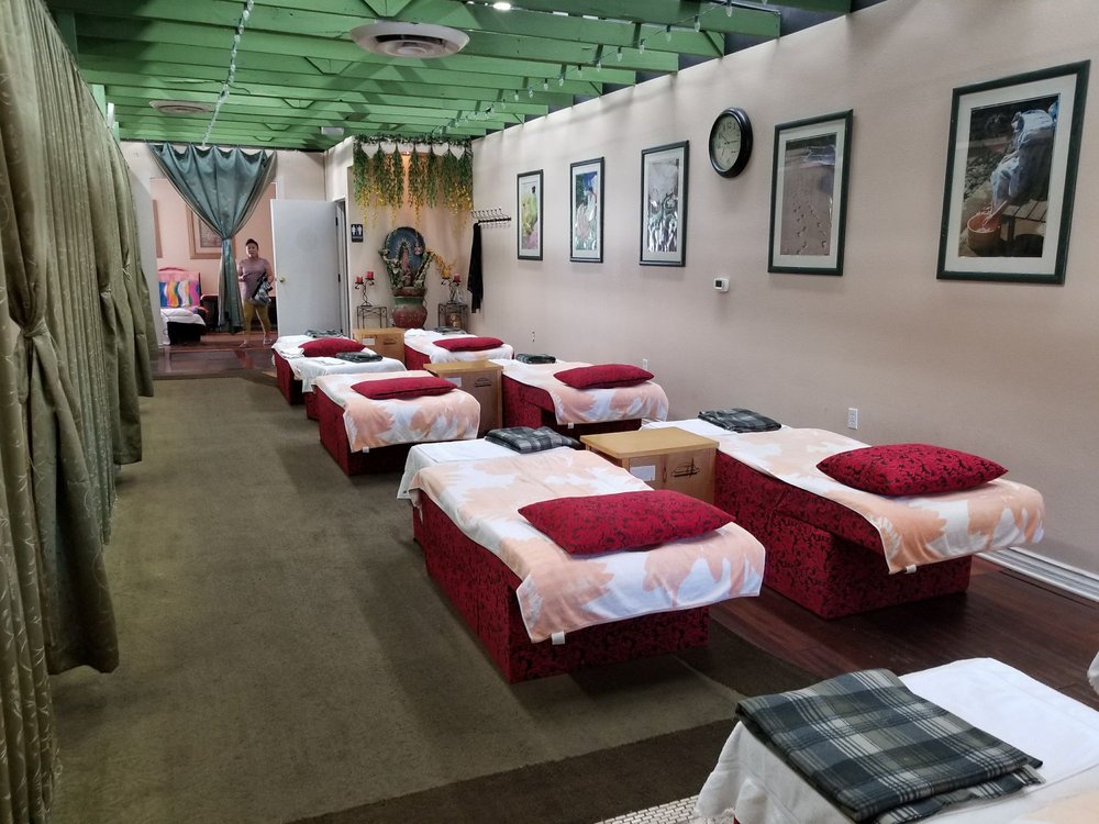 G and S Spa 21 Photos & 20 Reviews Massage 2831 E 1000 Oaks Blvd