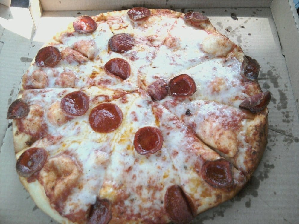 Cedar Pizza CLOSED 16 Reviews Pizza 3375 Iowa Ave, Riverside