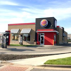 Burger King Fast Food 8581 N Boardwalk Ave Kansas City Mo Photo Of Burger King Kansas City Mo United States Restaurant Exterior And
