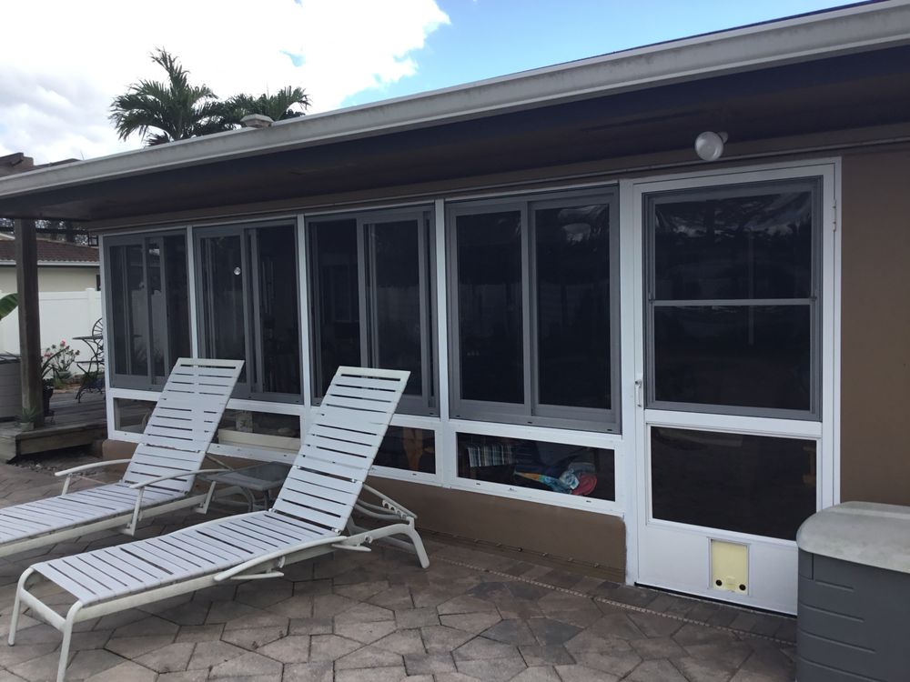 Seaview Screen Service