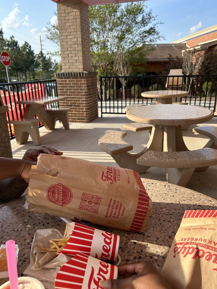 Freddy's Frozen Custard & Steakburgers