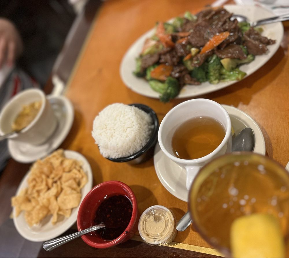 Ding How Chinese Restaurant