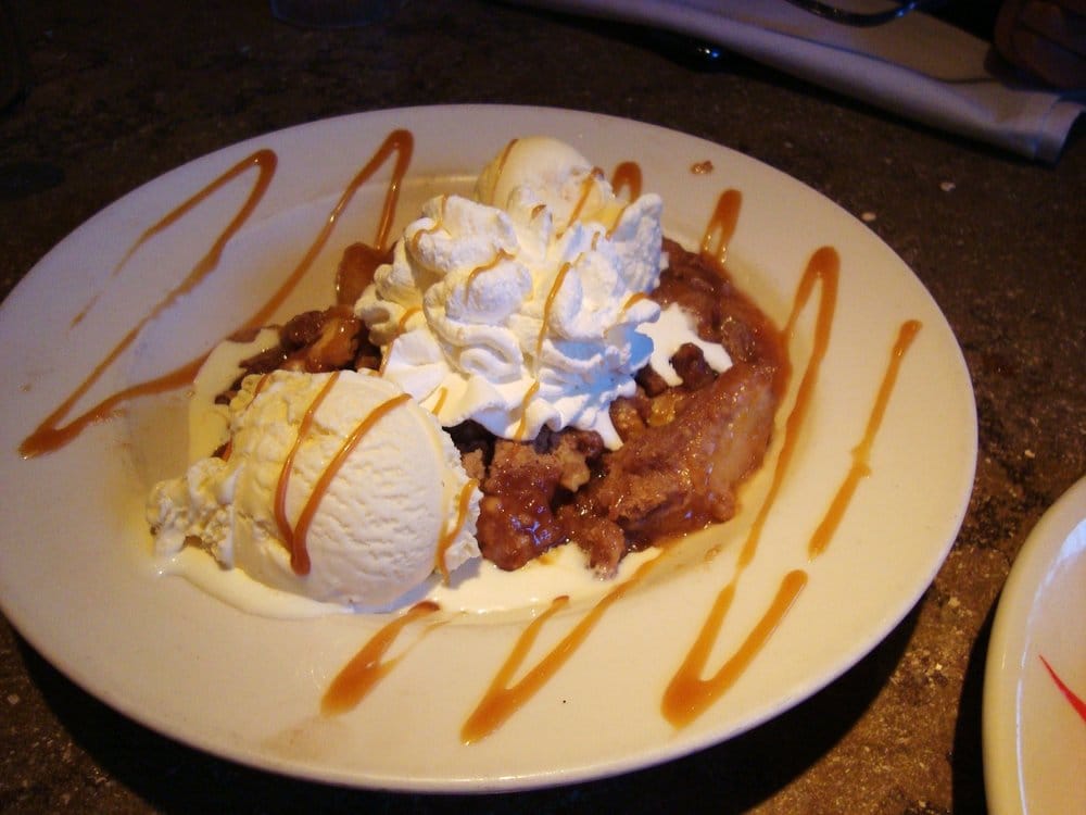 Warm Apple Crisp With Vanilla Ice Cream Yelp Photo Of The Cheesecake Factory Houston Tx United States Warm Apple Crisp