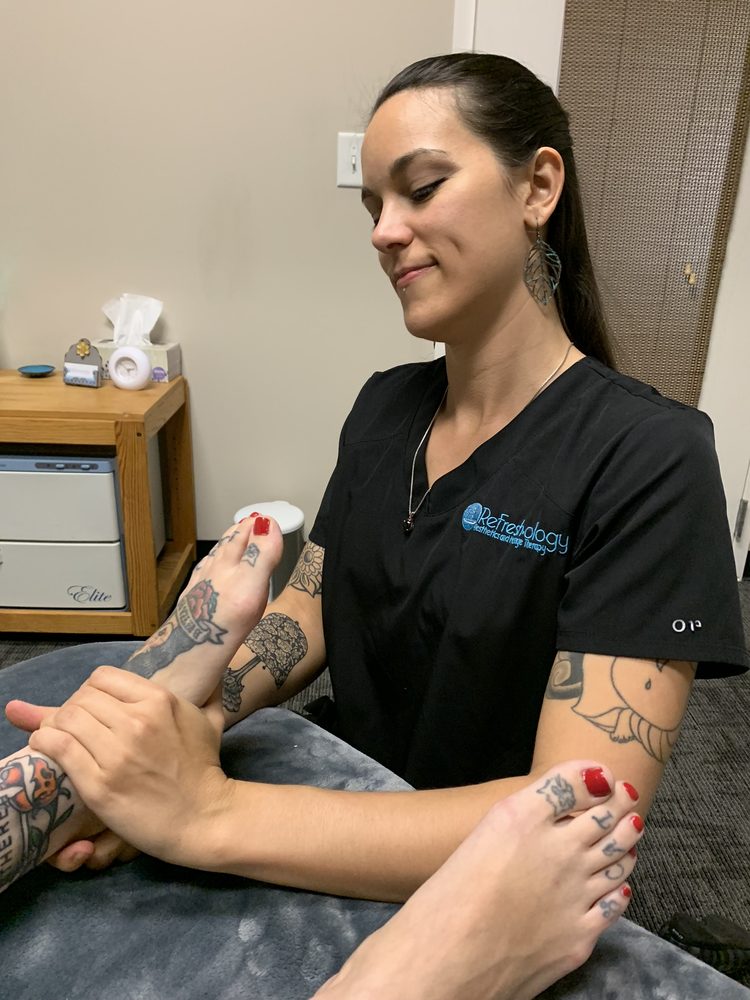 Refreshology Aesthetics & Massage Therapy