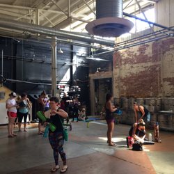 lululemon athletica 10 photos