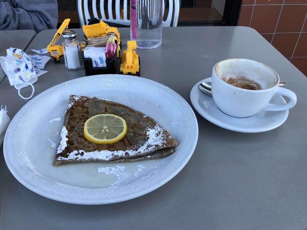 Fresco Creperie & Cafe