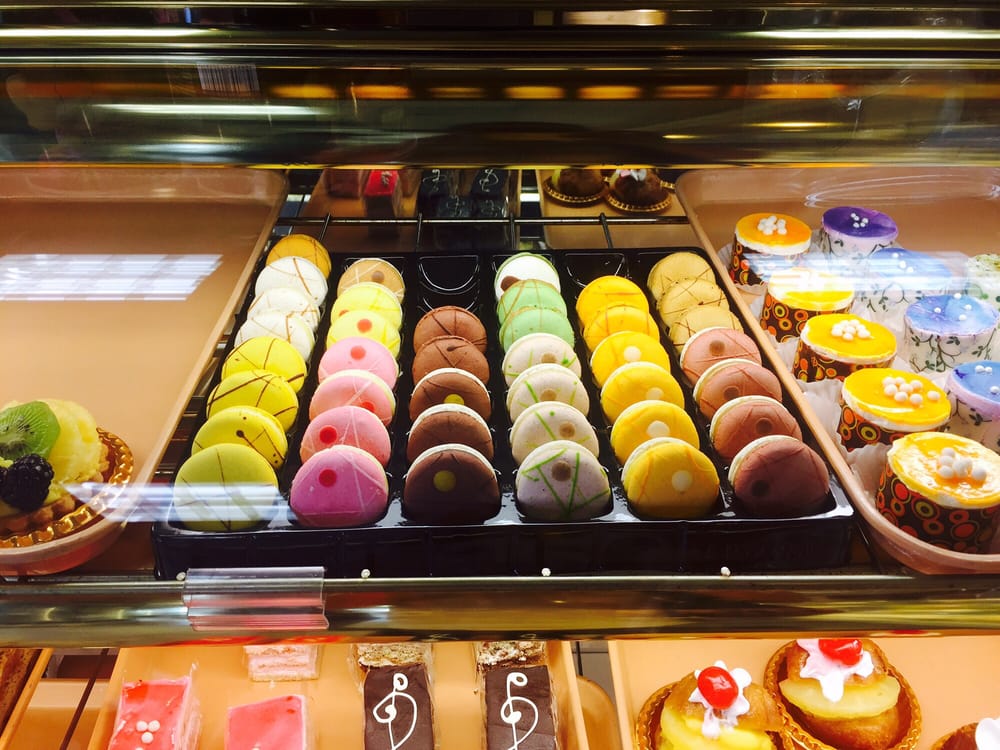 Sarkis Pastry 225 Photos & 103 Reviews Bakeries 1111 S Glendale