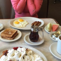 Best 24 Hour Breakfast Restaurants In Brookfield Wi Last Updated Odyssey Family Restaurant