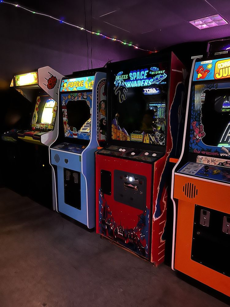 Electric Starship Arcade