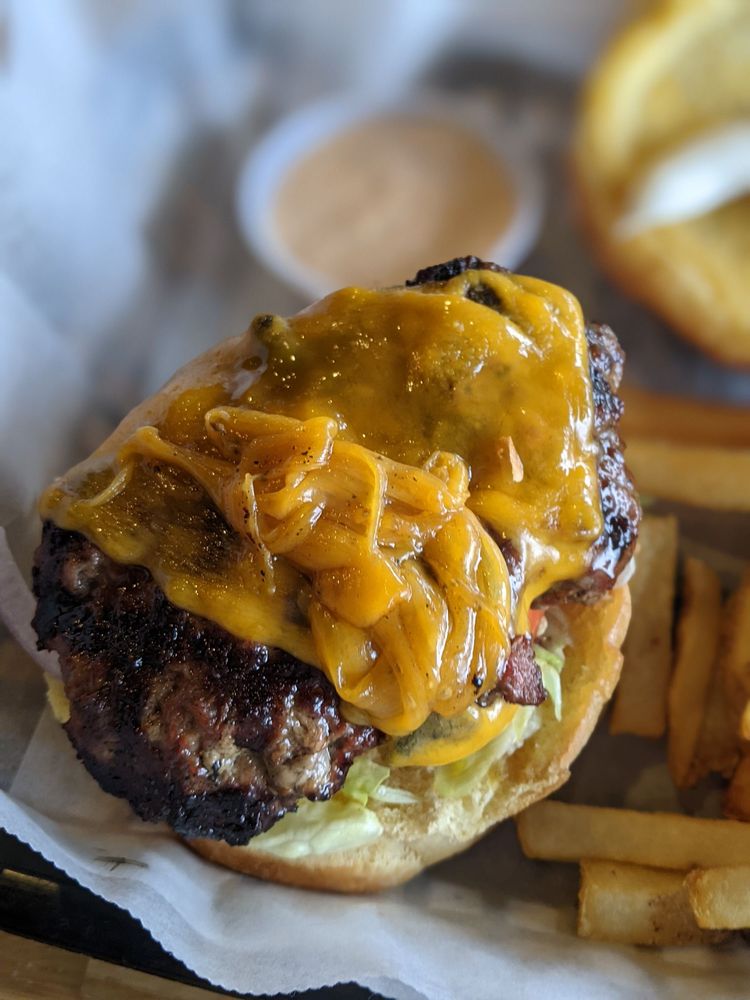 Melton's App & Tap