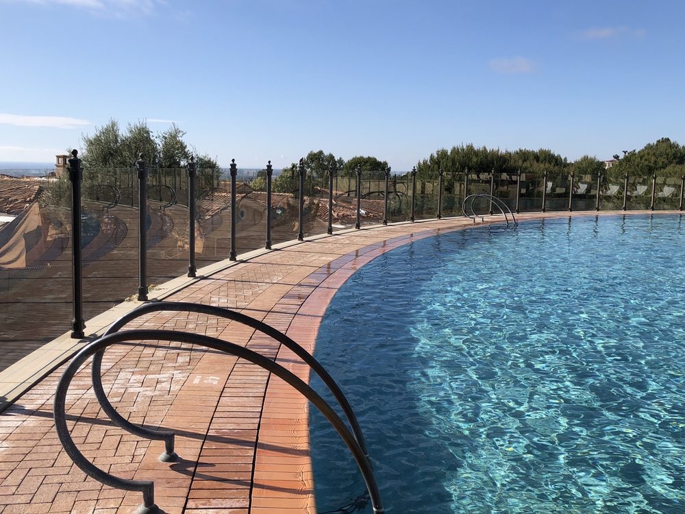 Villa Club
