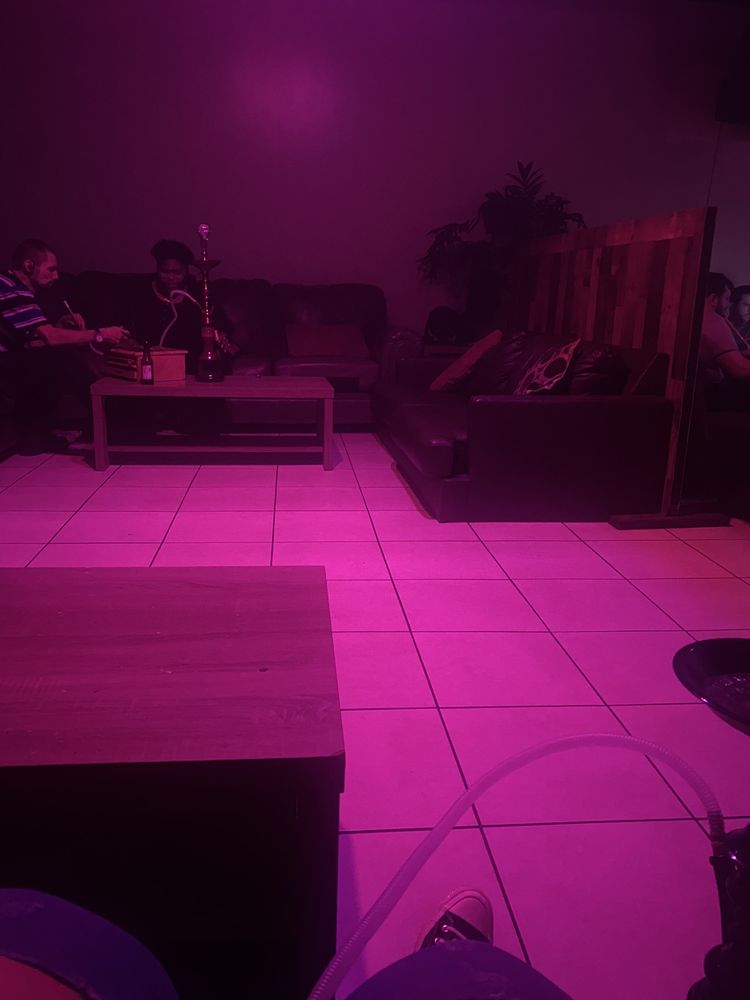 Royal Hookah Lounge