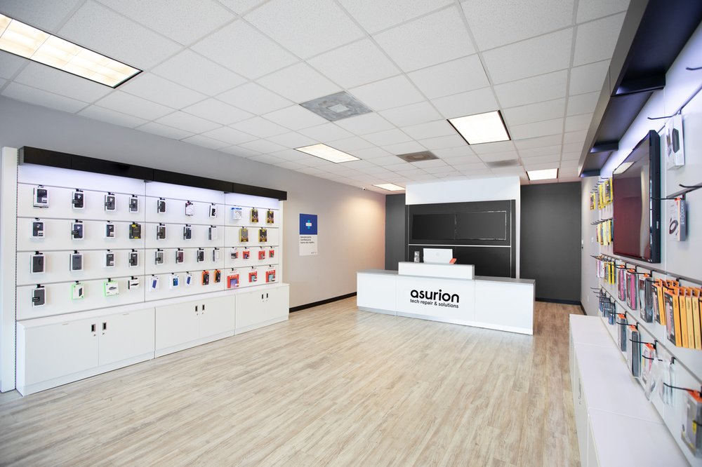 uBreakiFix Manassas