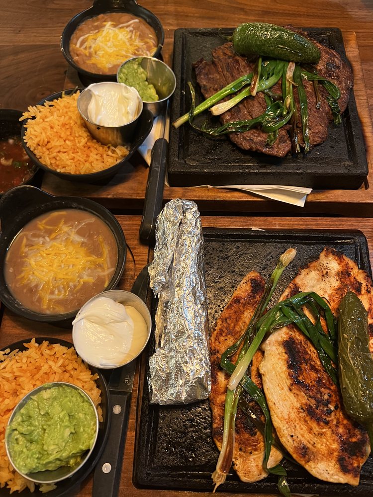 Raul's Tequila & Kitchen