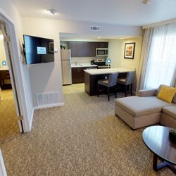 Chase Suite Hotel Newark 95 Photos 90 Reviews Hotels 39150 Photo Of Chase Suite Hotel Newark Ca United States