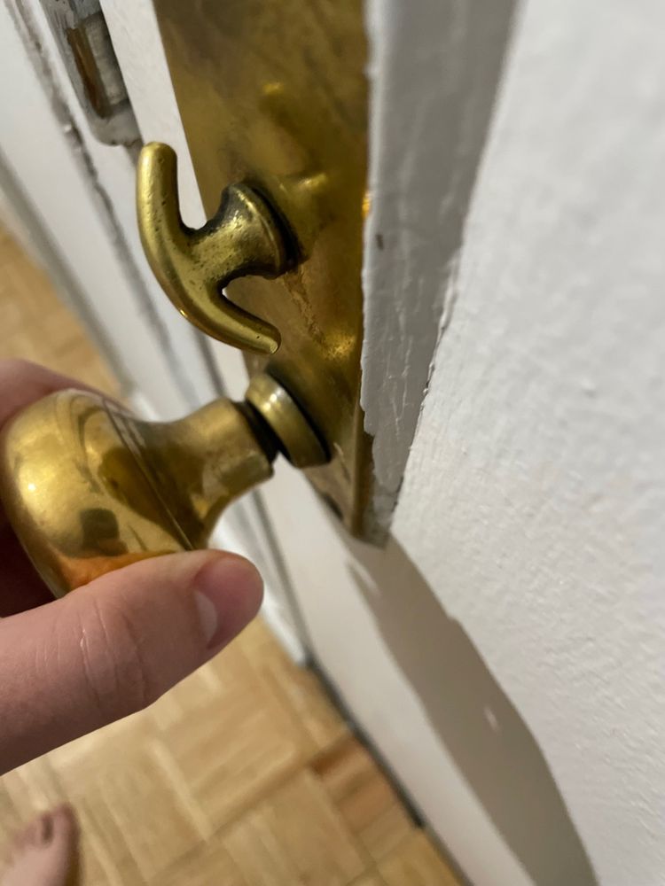 Larry The Locksmith