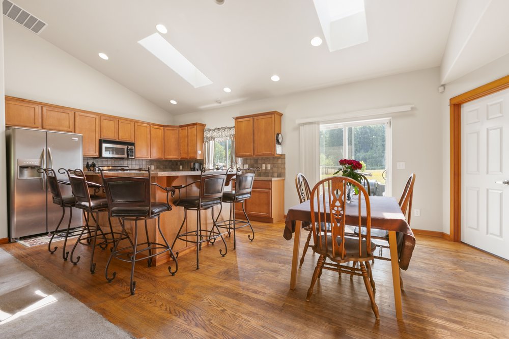 Constance Stubbins Realtor/Broker/Investor Keller Williams