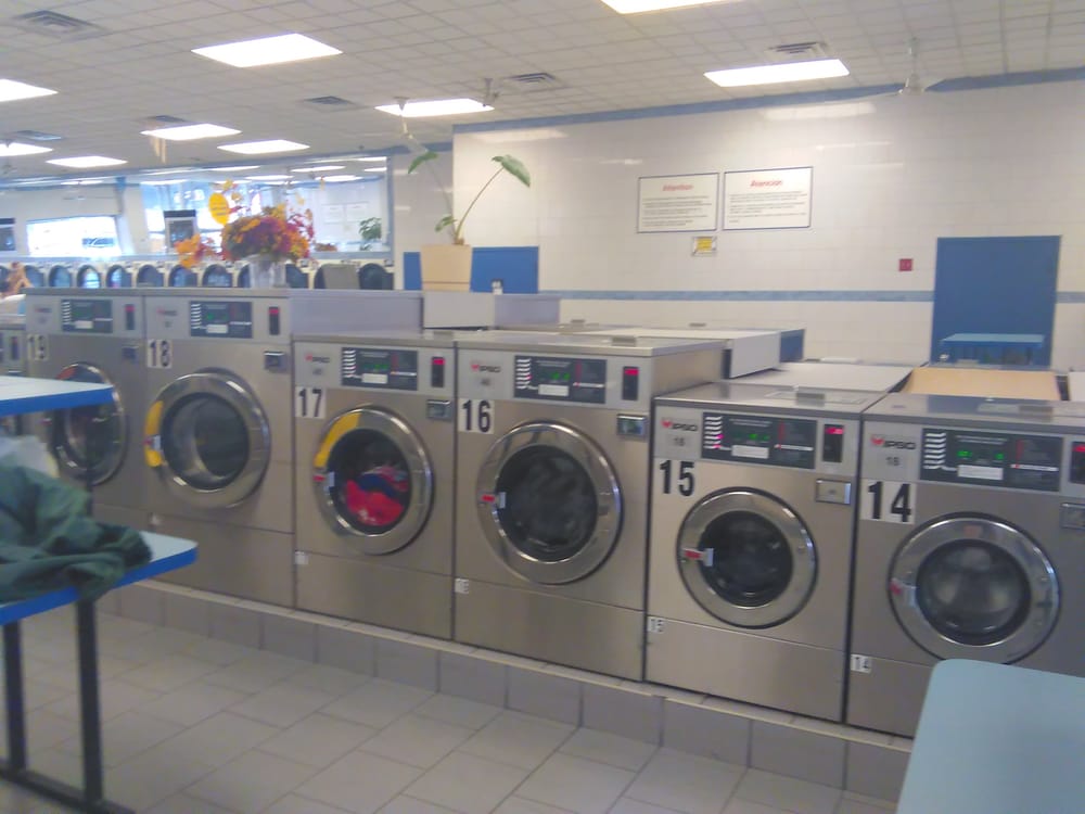 Broadway Laundromat 12 Reviews Laundromat 3632 Kingsbridge Ave