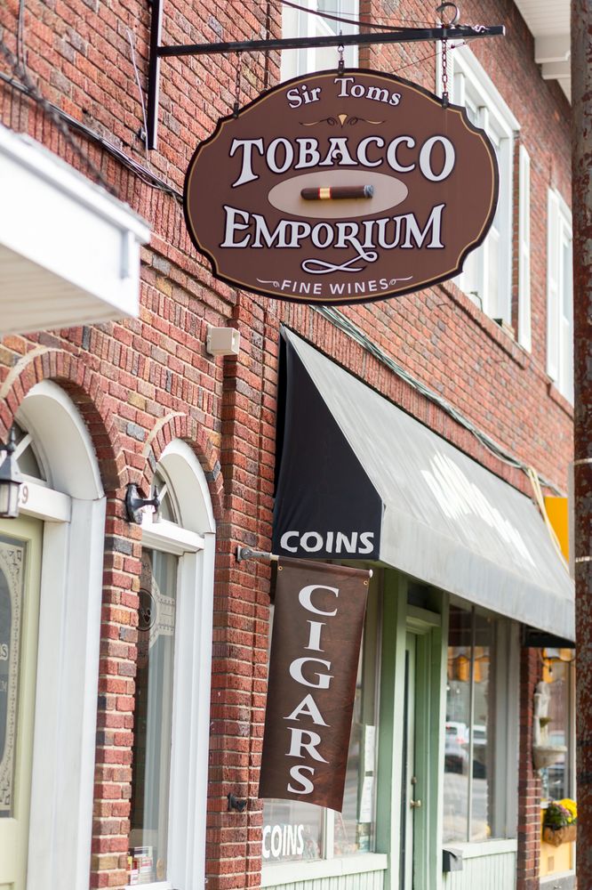 Tobacco Merchant of Hendersonville 12 Photos Tobacco Shops 129