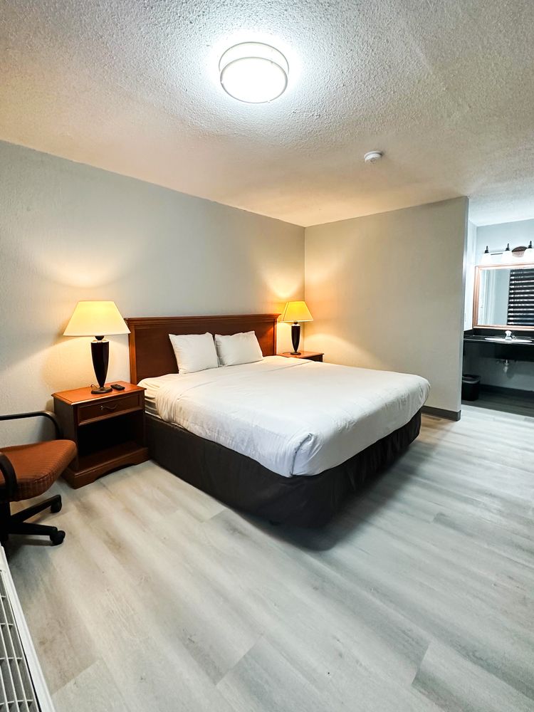 Green Tree Hotel & Extended Stay - Channelview