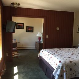 Thomsonite Beach Inn Suites Hotels 2920 W Hwy 61 Grand Marais Photo Of Thomsonite Beach Inn Suites Grand Marais Mn United States