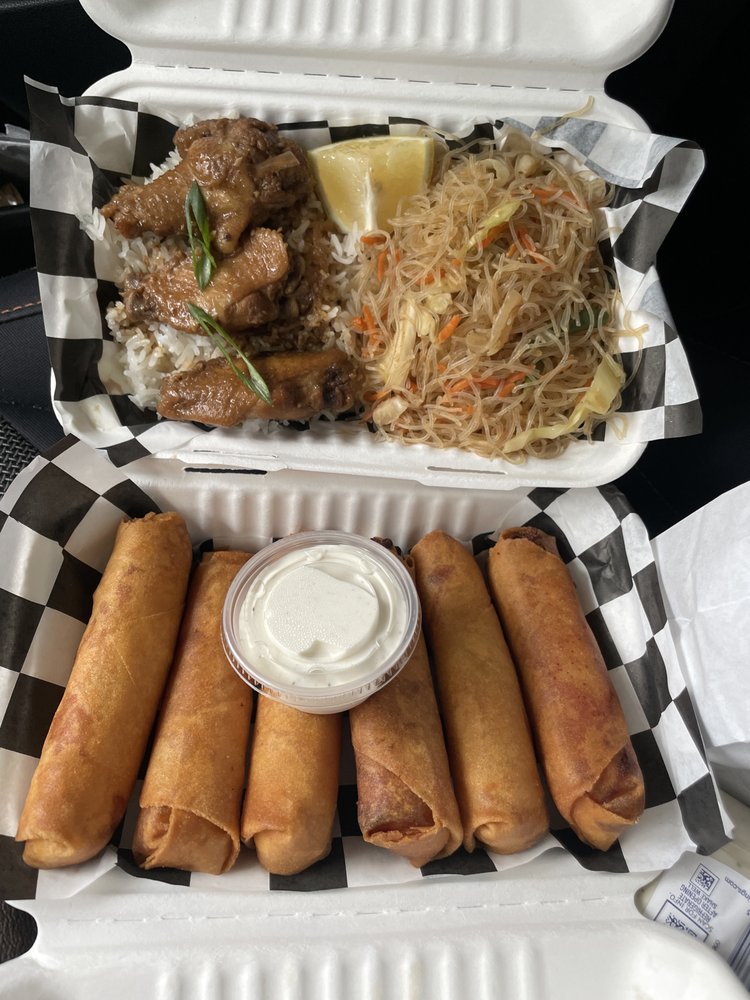 Lumpia Luv