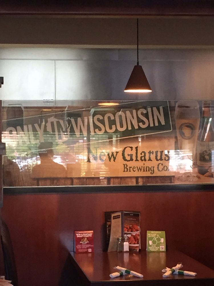 Green Mill Restaurant & Bar 22 Reviews Pizza 2410 Gateway Ct