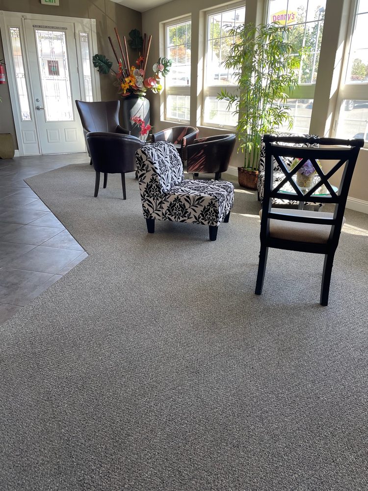 image of business Olde Towne Floors