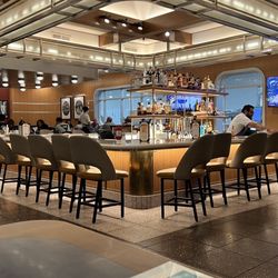 Hof's Hut Restaurant & Bakery photo