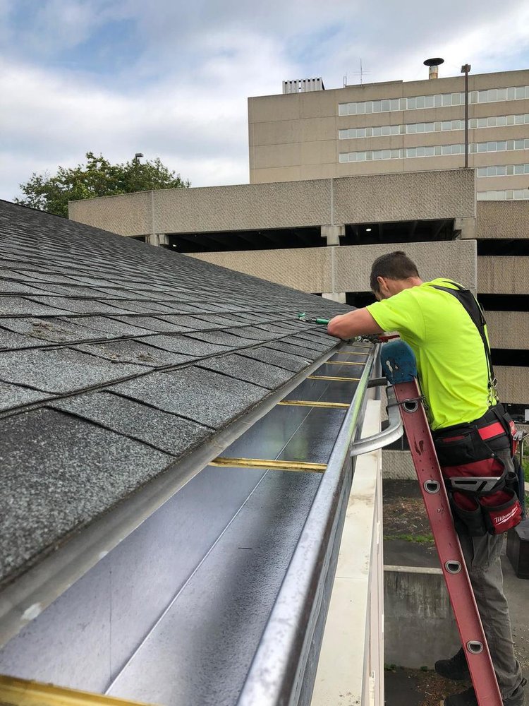 Connecticut Gutter