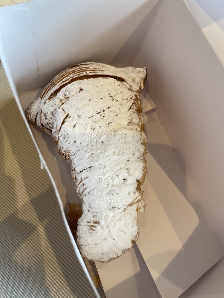 Carlo's Bakery