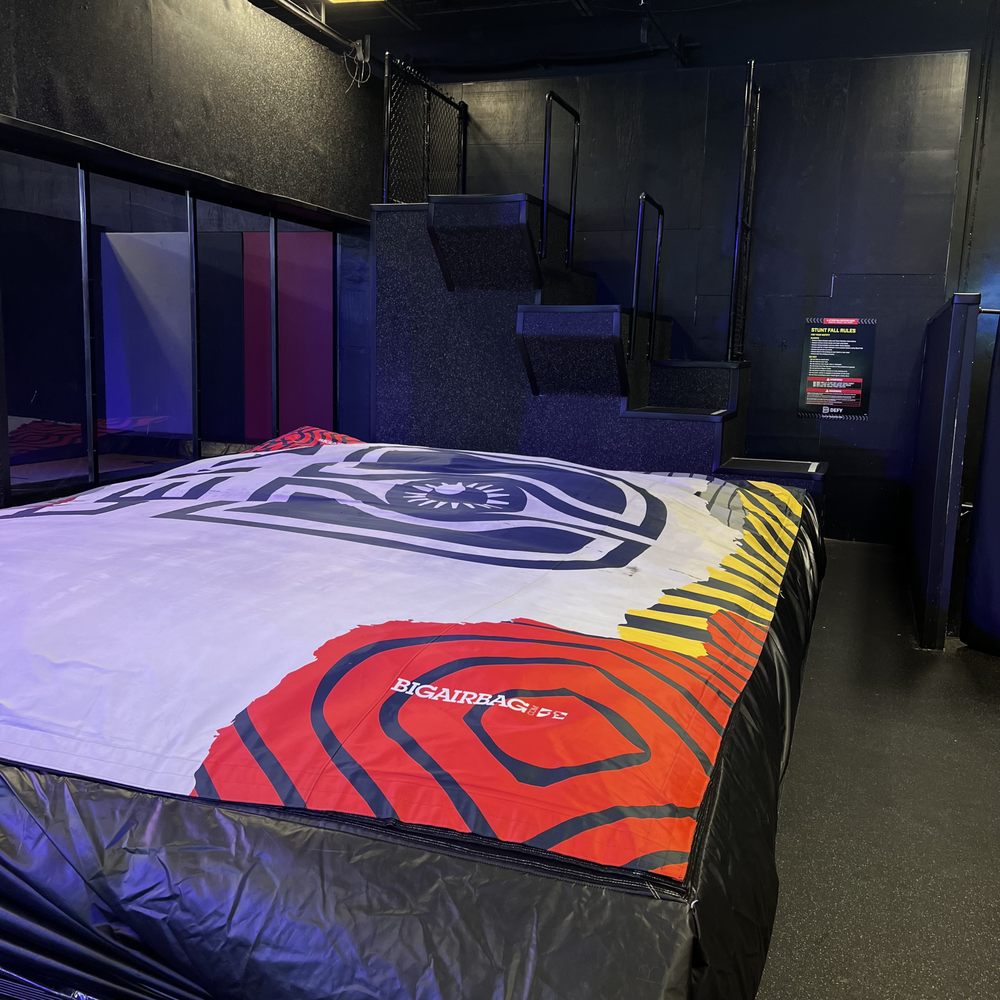 DEFY Greenville, Greenville Roadtrippers