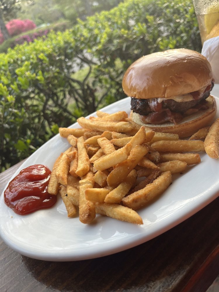 Molly Pitcher's American Grill