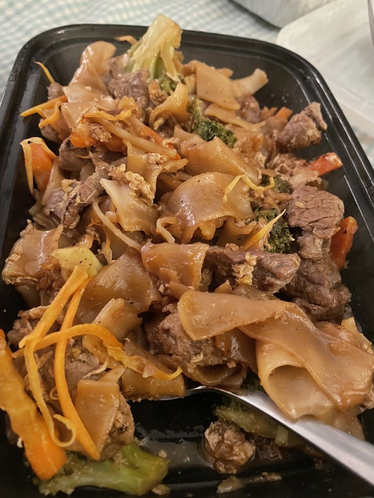 Green Basil Thai Kitchen Green Basil Thai Kitchen