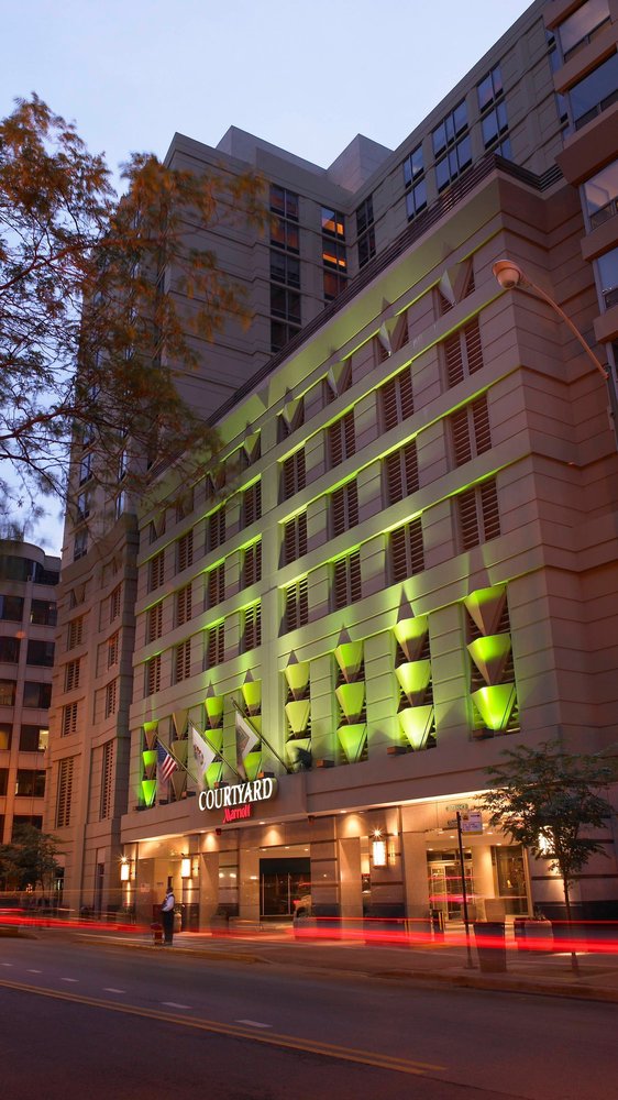 Restaurants Near Courtyard Marriott Chicago River North Restaurants Near Courtyard Marriott Chicago River North