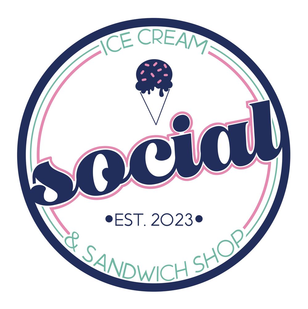 Social Ice Cream and Sandwich Shop, Winona Lake Roadtrippers