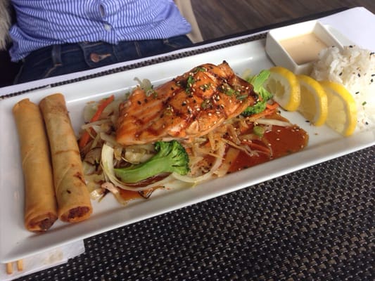 Kebuki Bar a Sushi & Resto