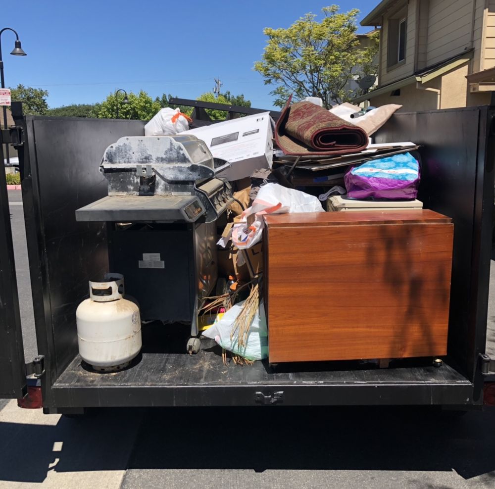 831Hauling Junk Removal