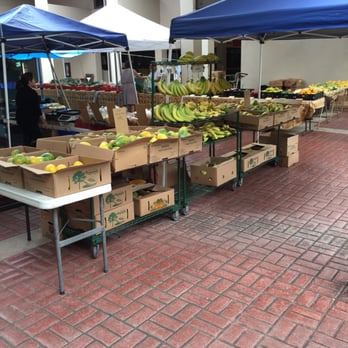 Manoa Farmers Market 65 Photos 42 Reviews Photo Of Manoa Farmers Market Honolulu Hi United States