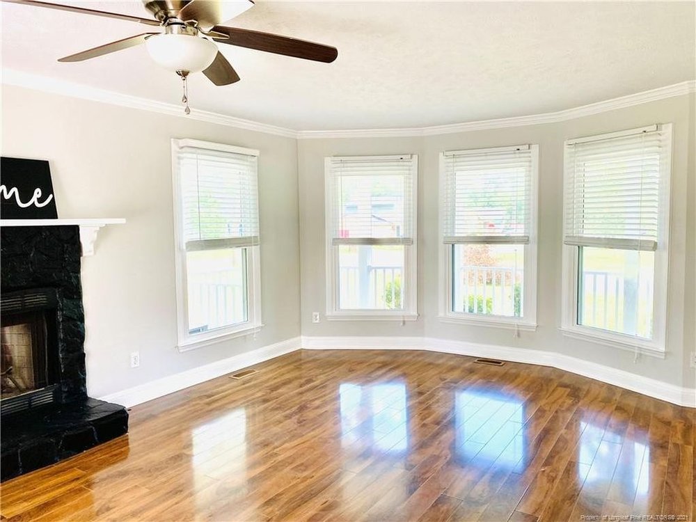 Jones & Jordan Cleaning Service LLC