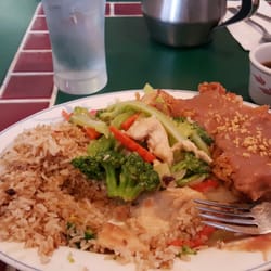 King S Restaurant 10 Photos 14 Reviews Chinese 1780 N Photo Of King S Restaurant Chehalis Wa United States Broccoli En And Almond