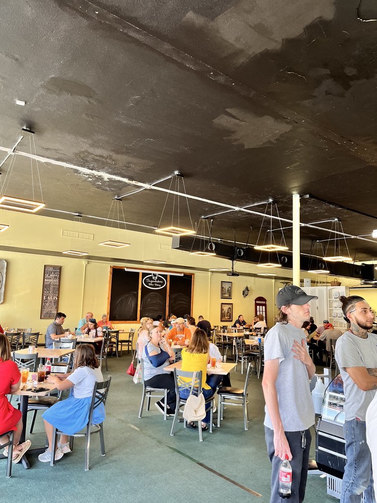 Sugarbakers Bistro & Bakery