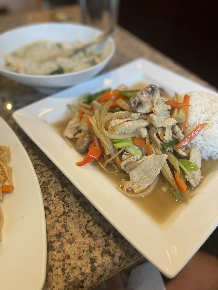 Downtown Thai & PHO Downtown Thai & PHO