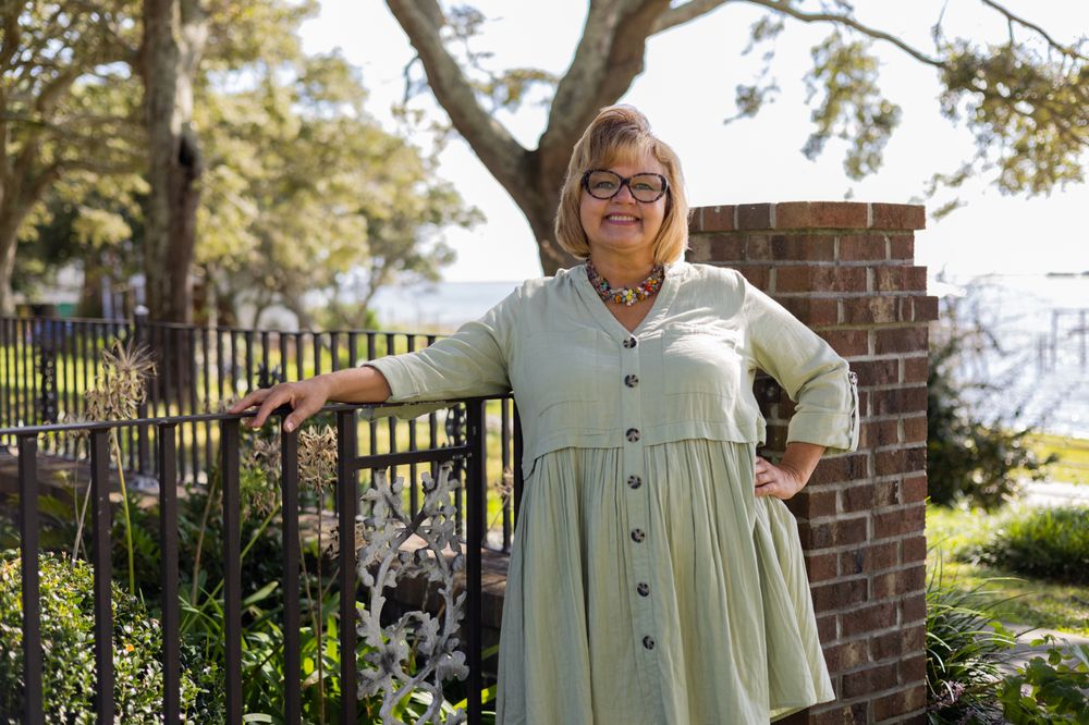 Mary Carneiro - Southport Realty